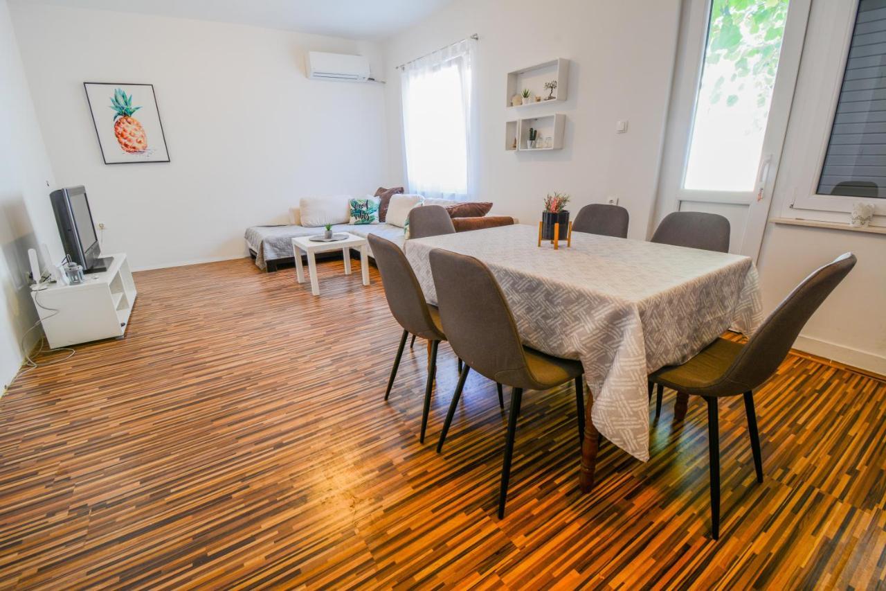 Apartment Guest House Leo Ζαντάρ Εξωτερικό φωτογραφία